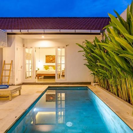 Villa Casa Nisa Seminyak Esterno foto